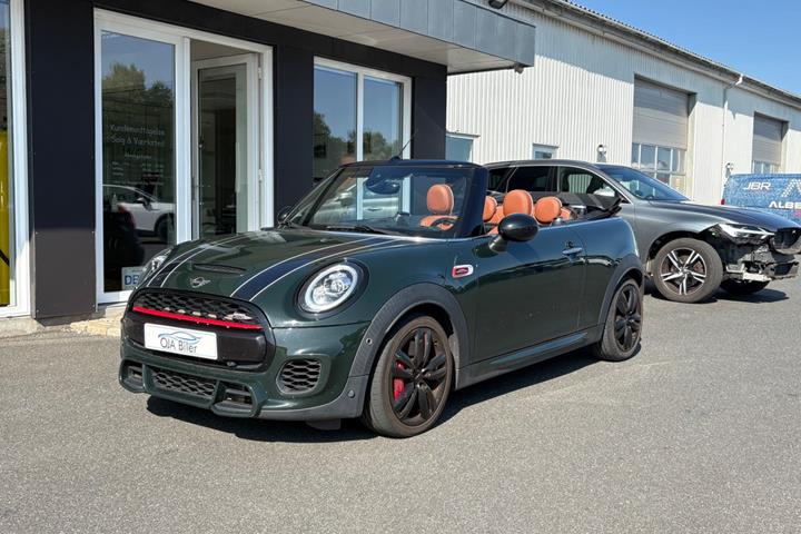 Grøn Mini Cooper S fra 2019