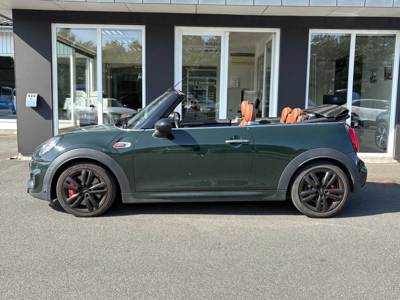 Grøn Mini Cooper S fra 2019