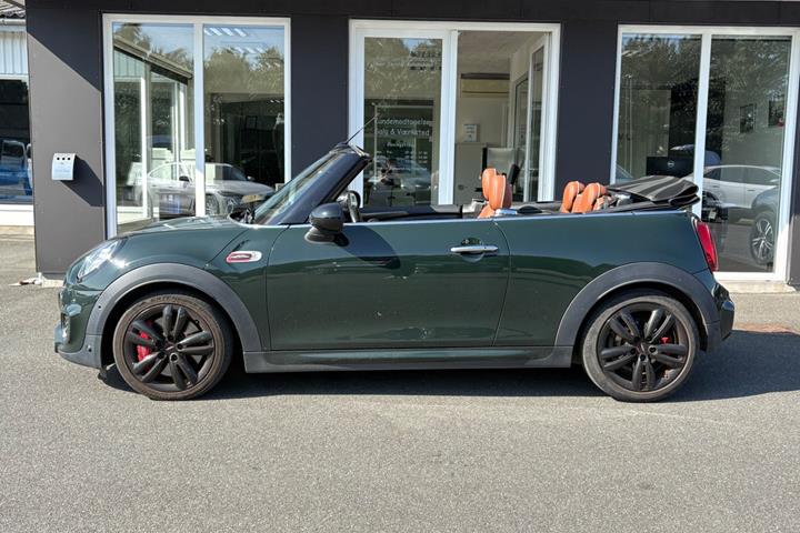Grøn Mini Cooper S fra 2019