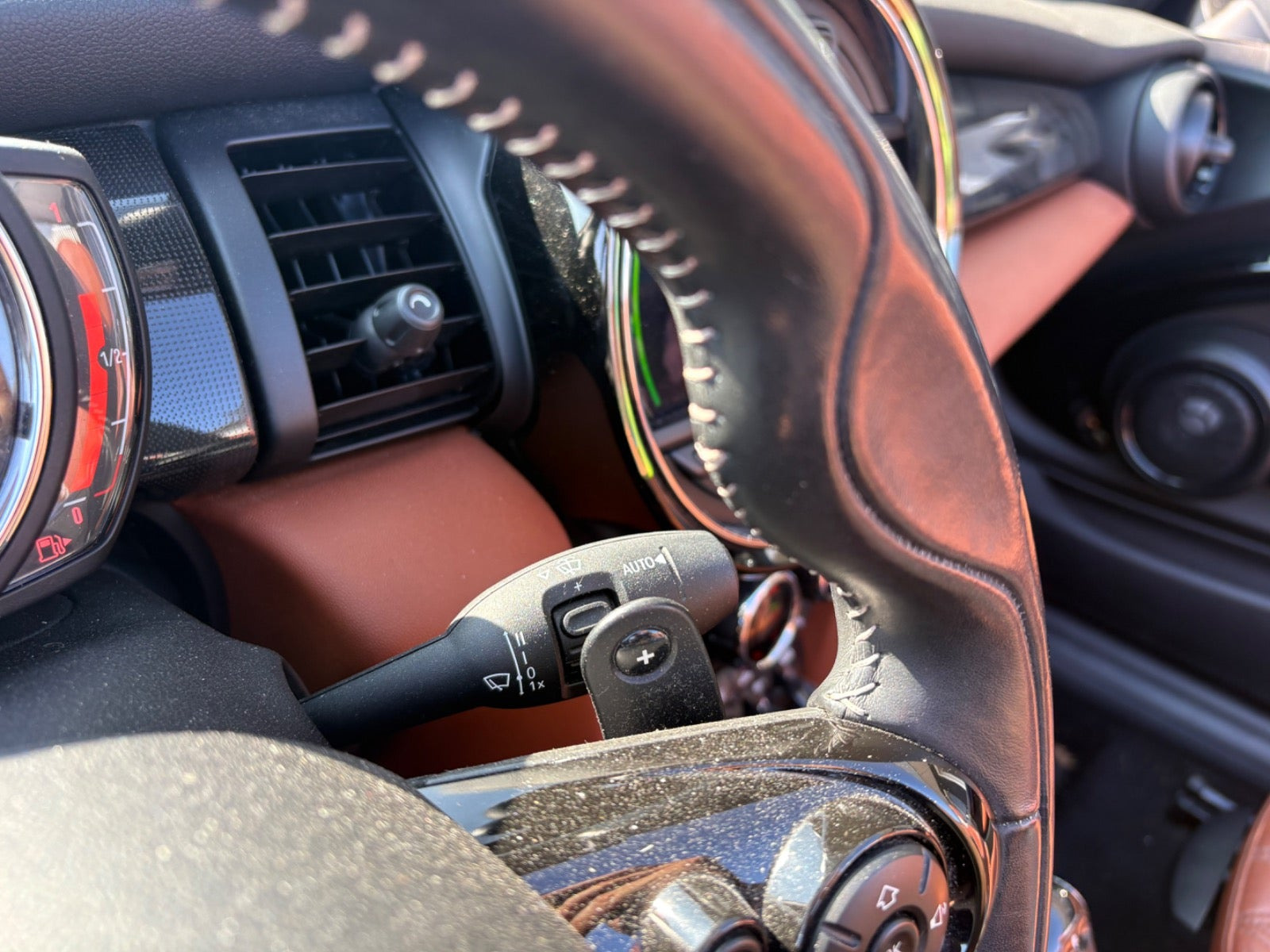 Grøn Mini Cooper S fra 2019