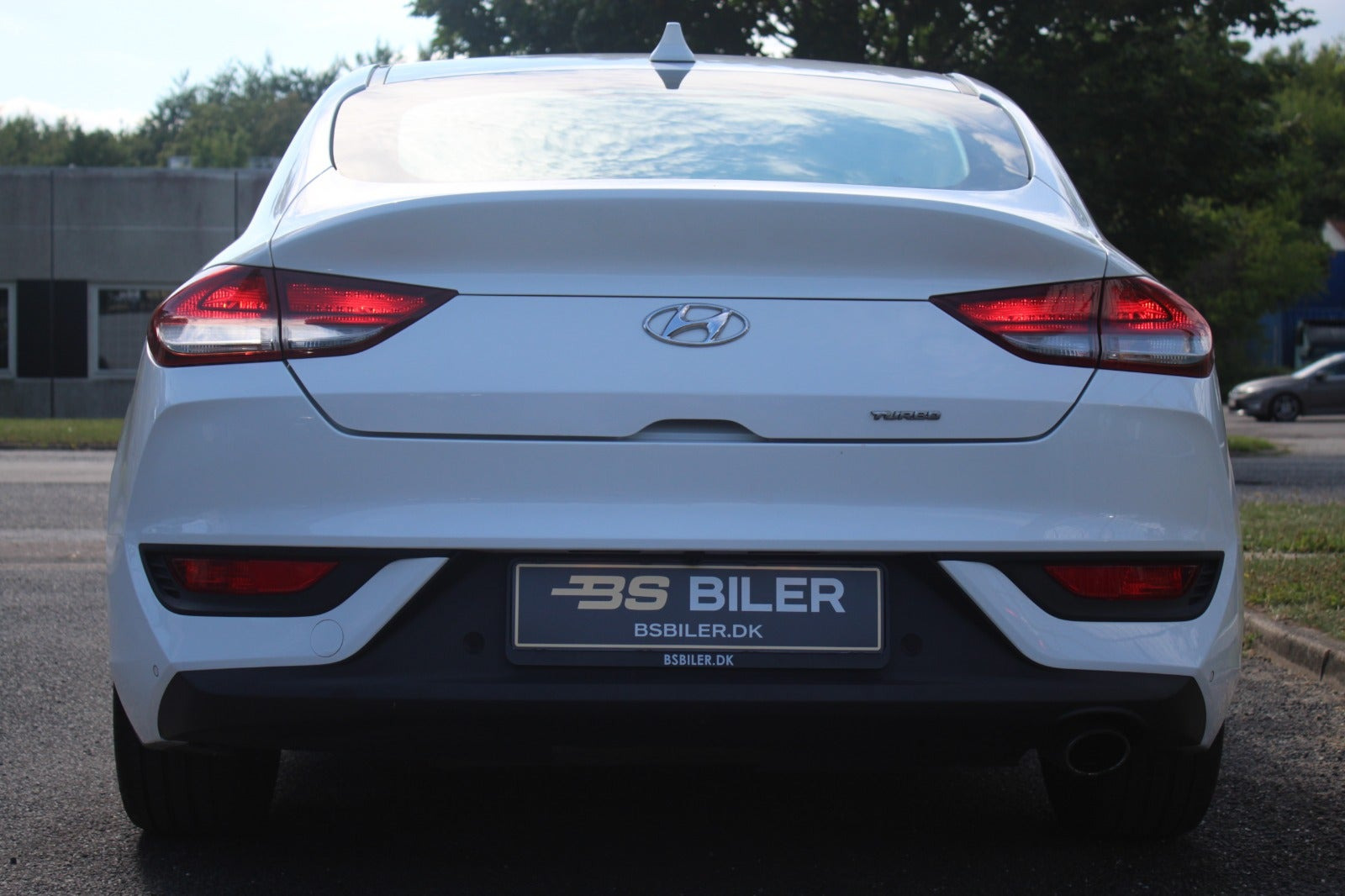 Hvid Hyundai i30 fra 2017
