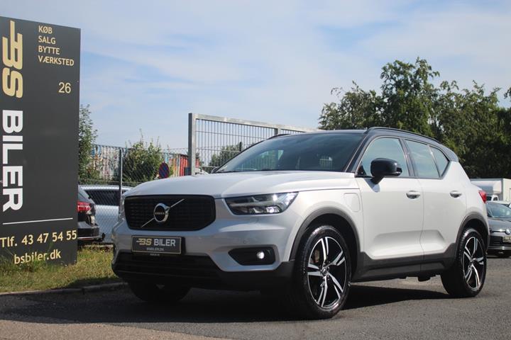 Hvid Volvo XC40 fra 2021