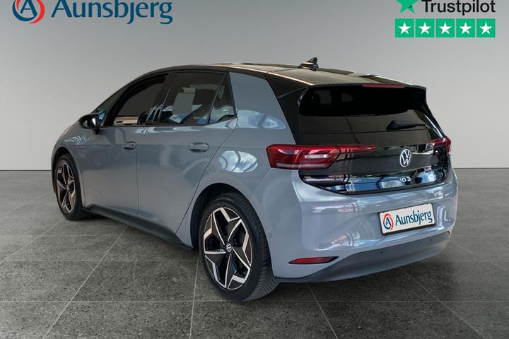 Grå VW ID.3 fra 2023