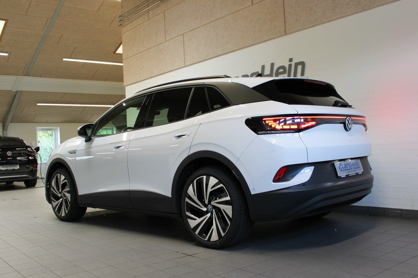 Hvid VW ID.4 fra 2023