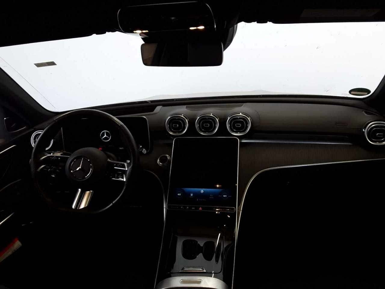 Sort Mercedes C300 e fra 2023