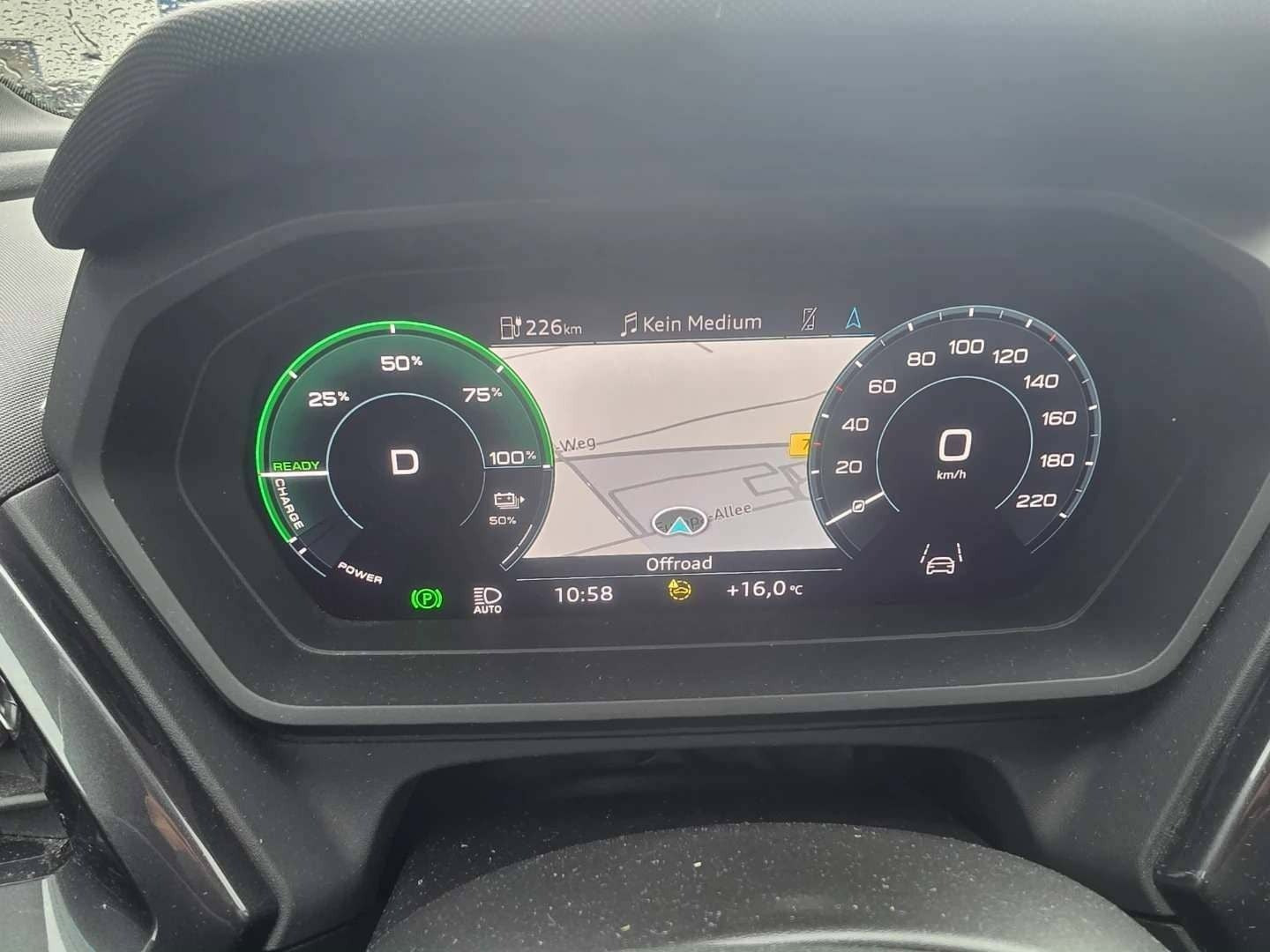 Hvid Audi Q4 e-tron fra 2023