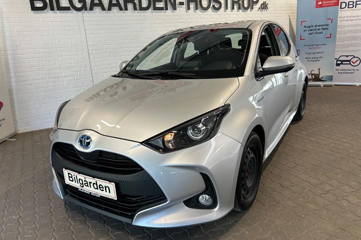Sølv Toyota Yaris fra 2020