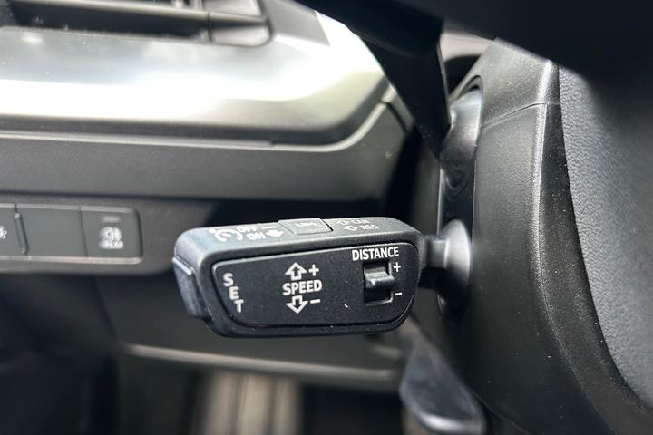Sort Audi Q4 e-tron fra 2024