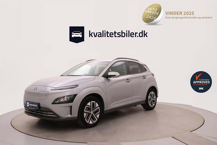 Sølv Hyundai Kona fra 2023
