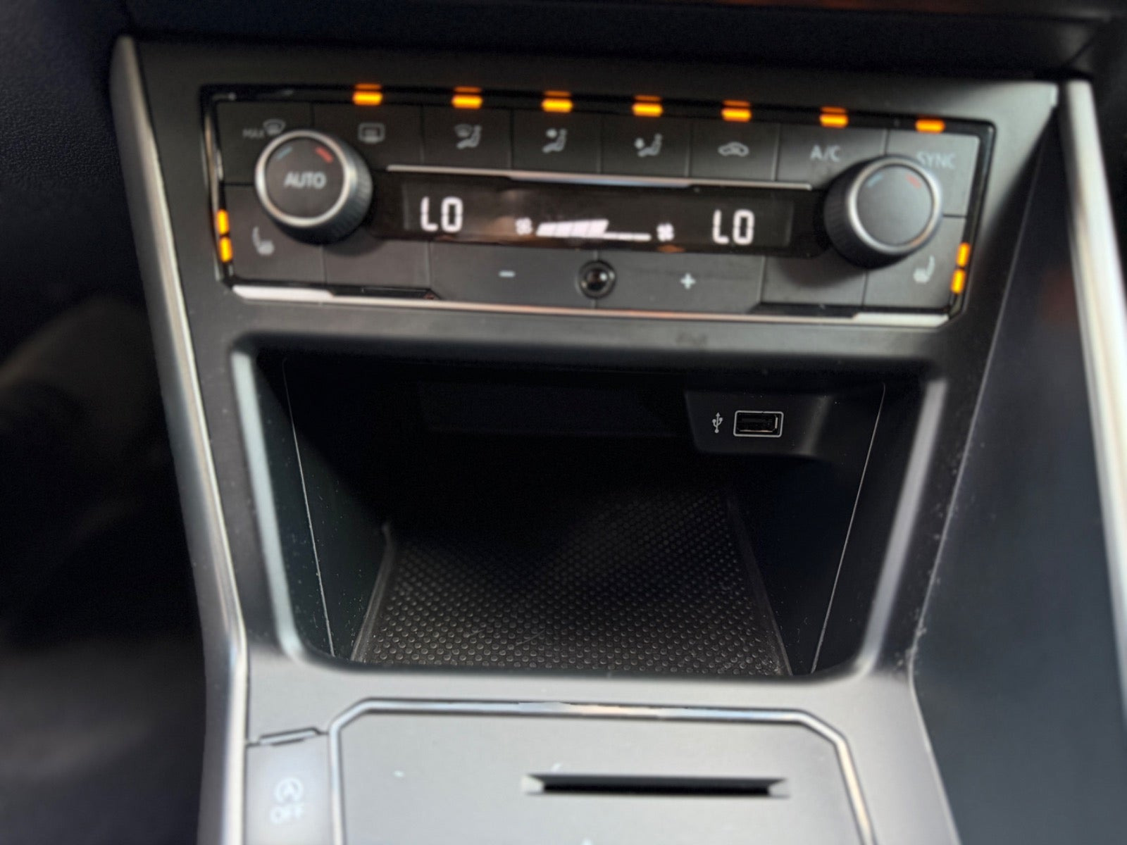 Sort VW Polo fra 2018