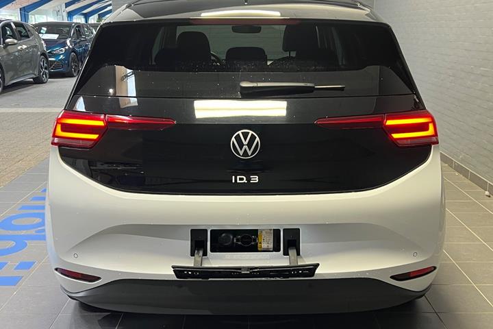 Hvid VW ID.3 fra 2024