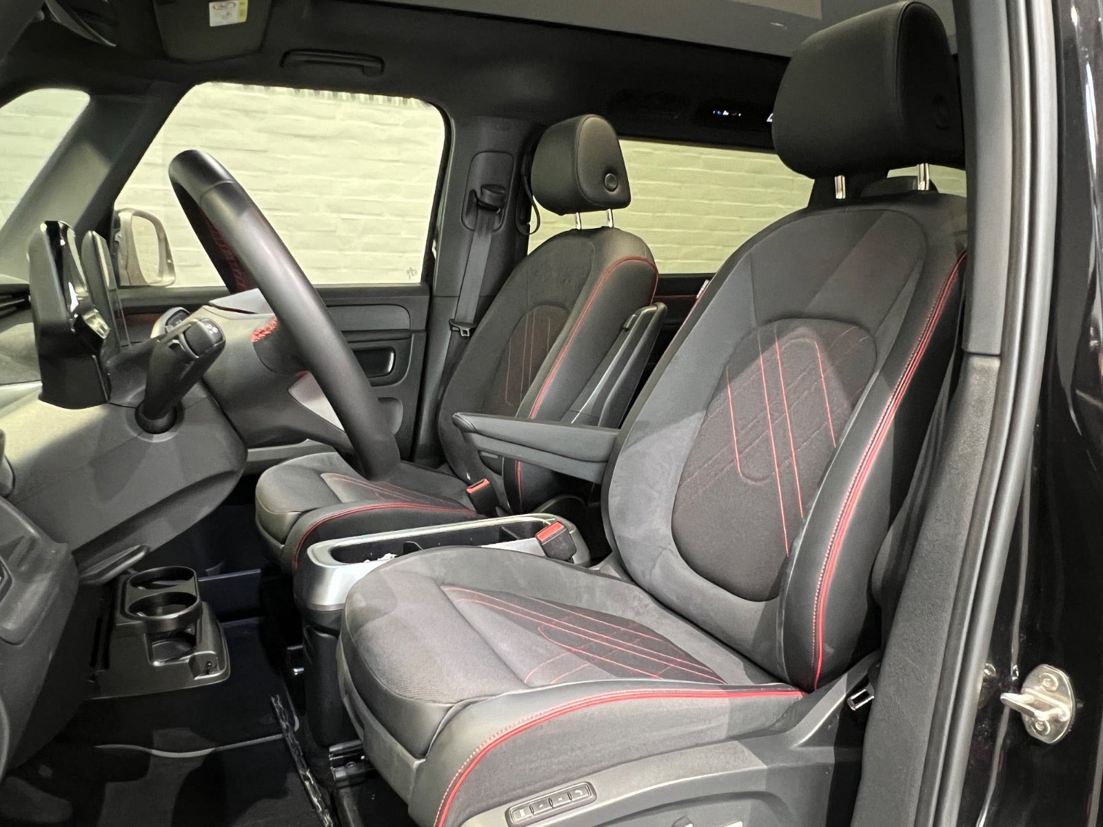 Sort VW ID.Buzz fra 2026