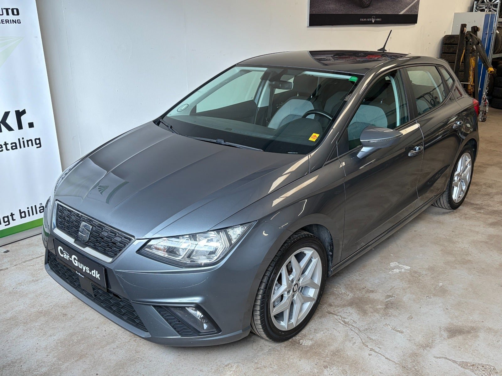 Grå Seat Ibiza fra 2018