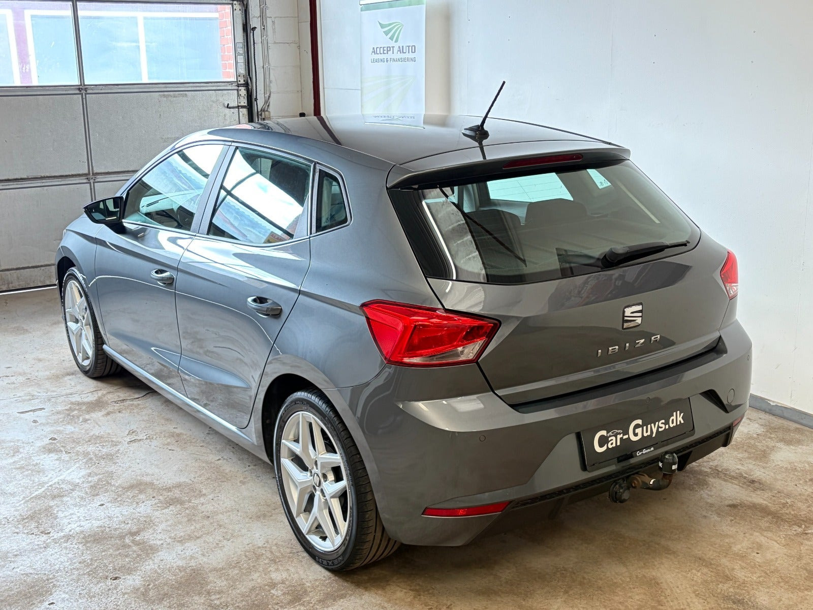 Grå Seat Ibiza fra 2018