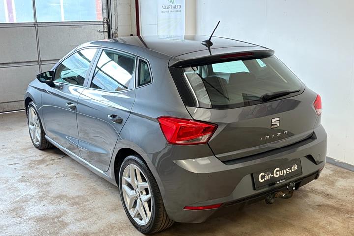 Grå Seat Ibiza fra 2018