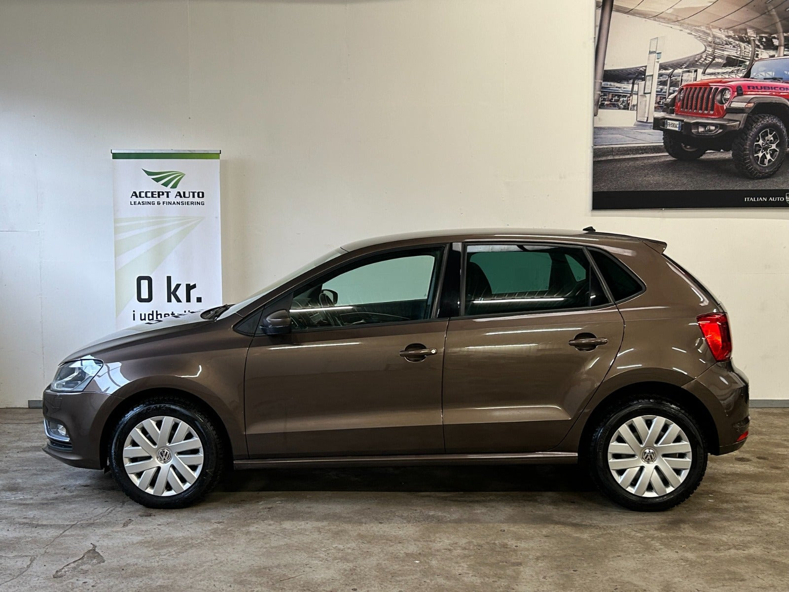 Brun VW Polo fra 2016