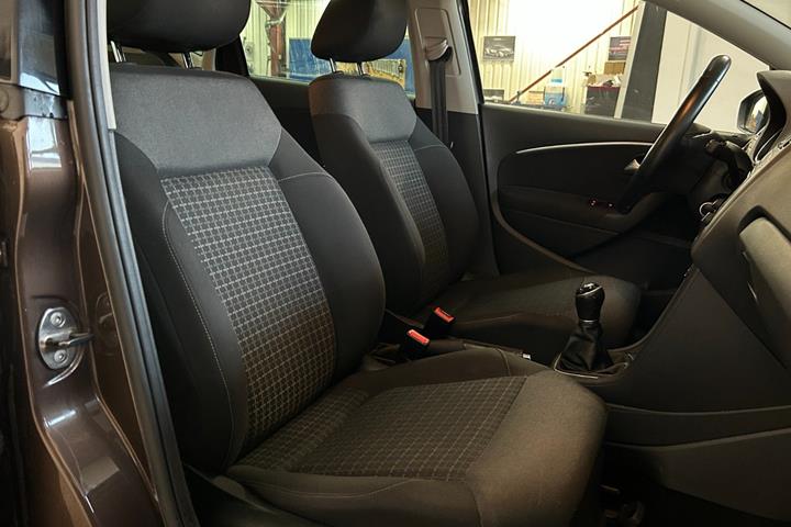 Brun VW Polo fra 2016