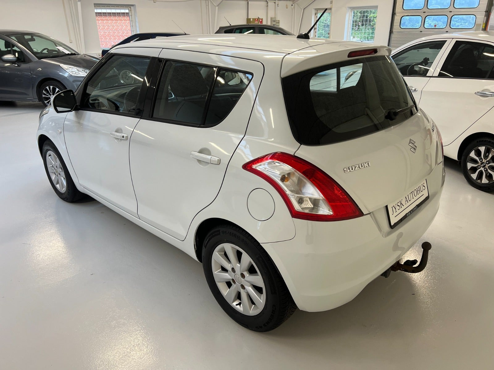 Hvid Suzuki Swift fra 2012