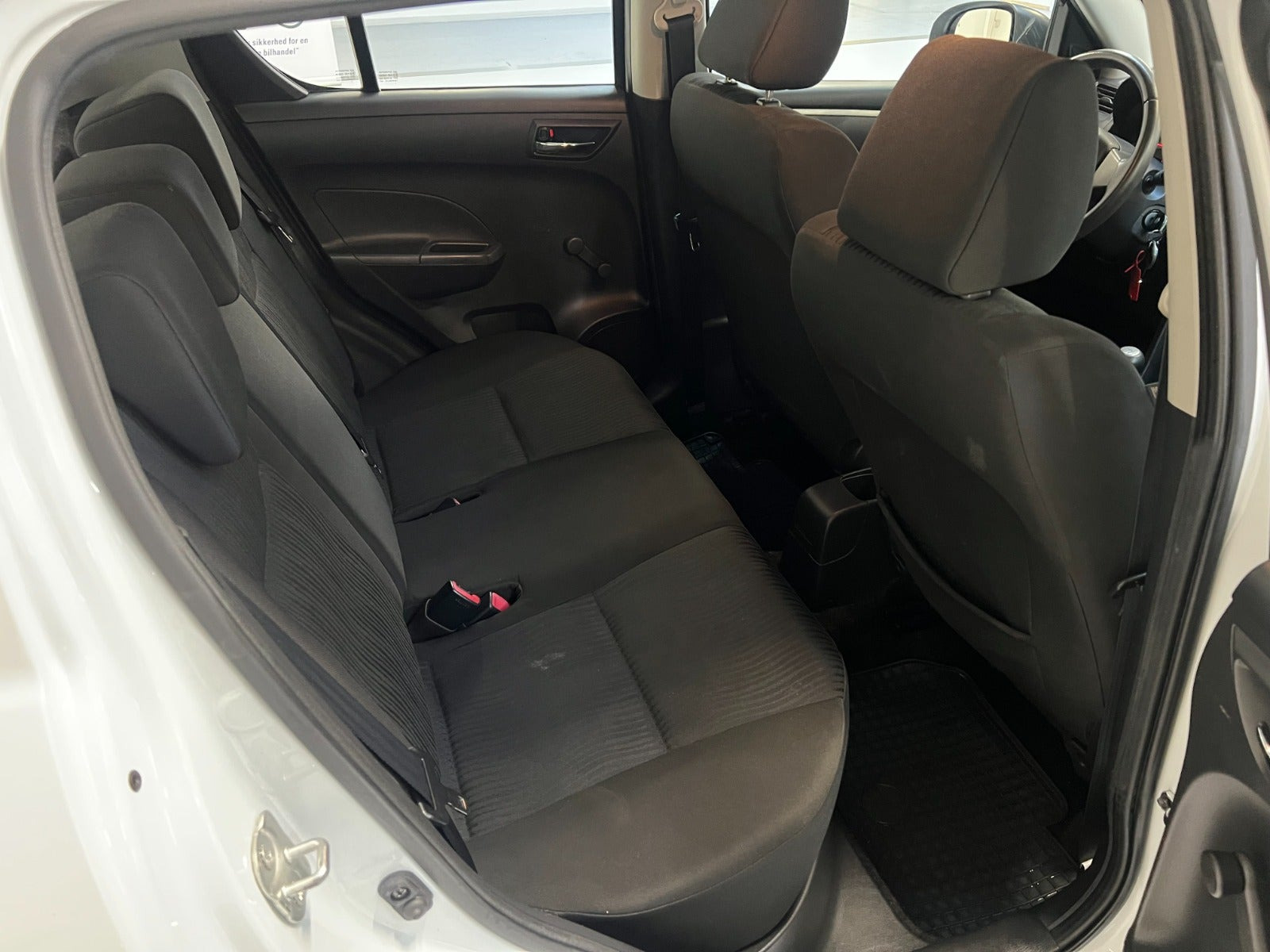 Hvid Suzuki Swift fra 2012