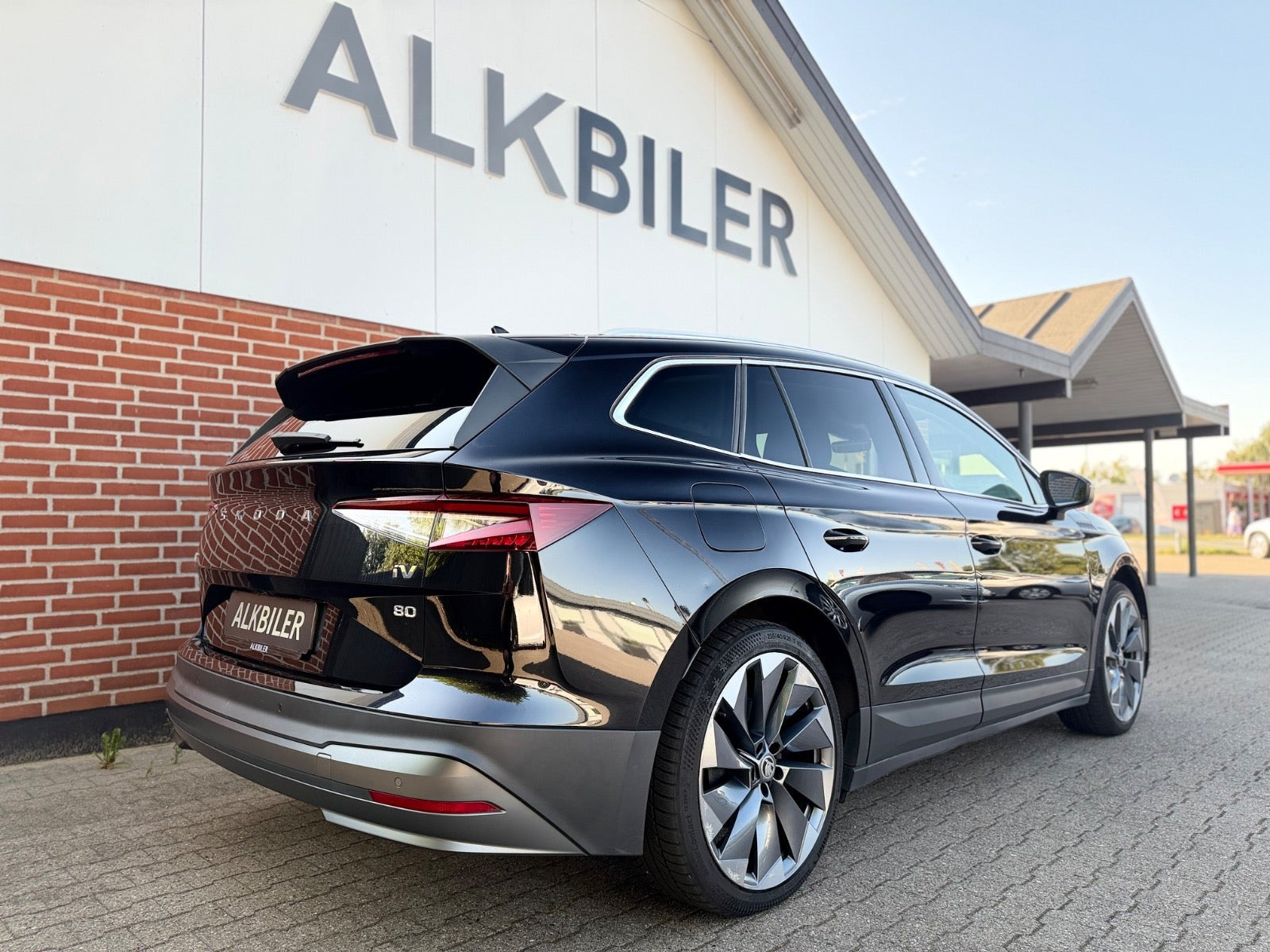 Sort Skoda Enyaq fra 2021