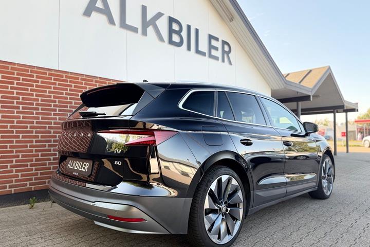Sort Skoda Enyaq fra 2021