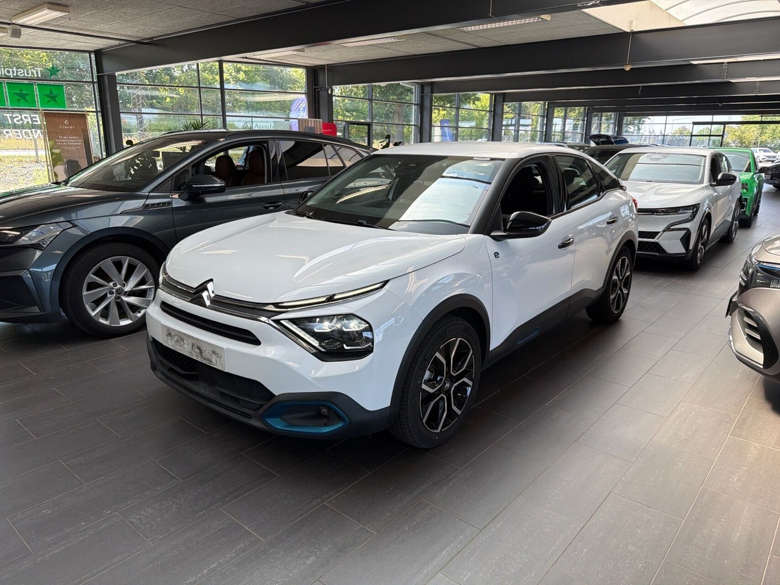 Hvid Citroën ë-C4 fra 2022