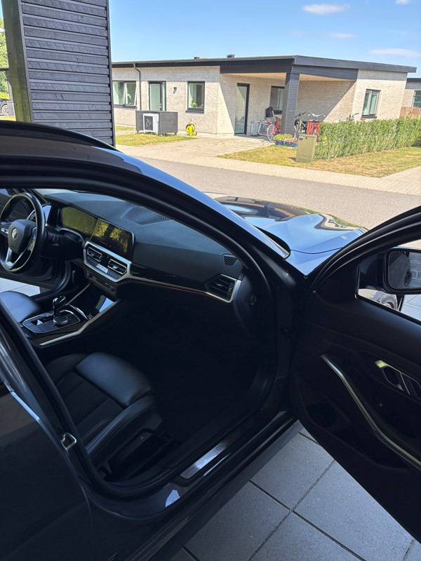 undefined BMW 320d fra 2020