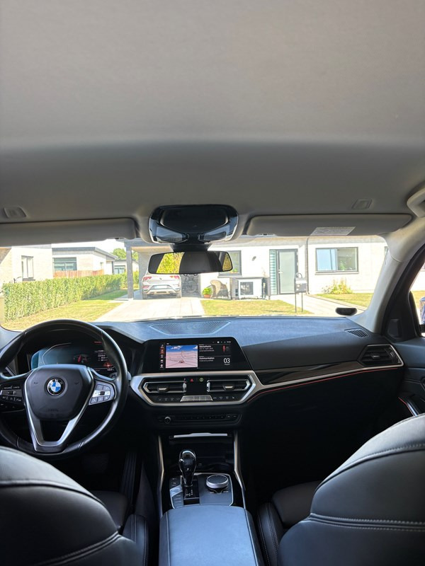 undefined BMW 320d fra 2020