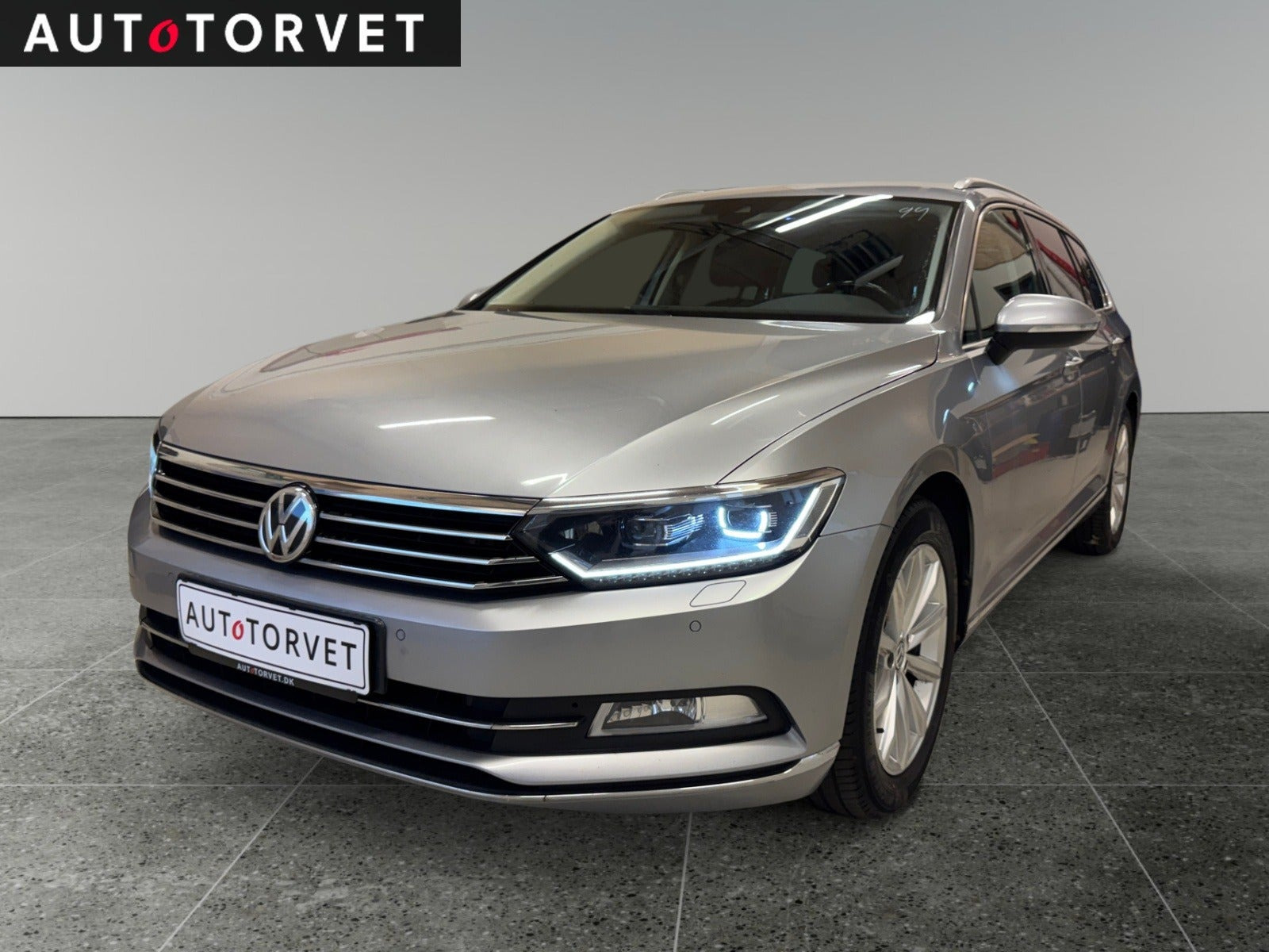 VW Passat 2,0 TDi 190 Highline Premium Variant DSG