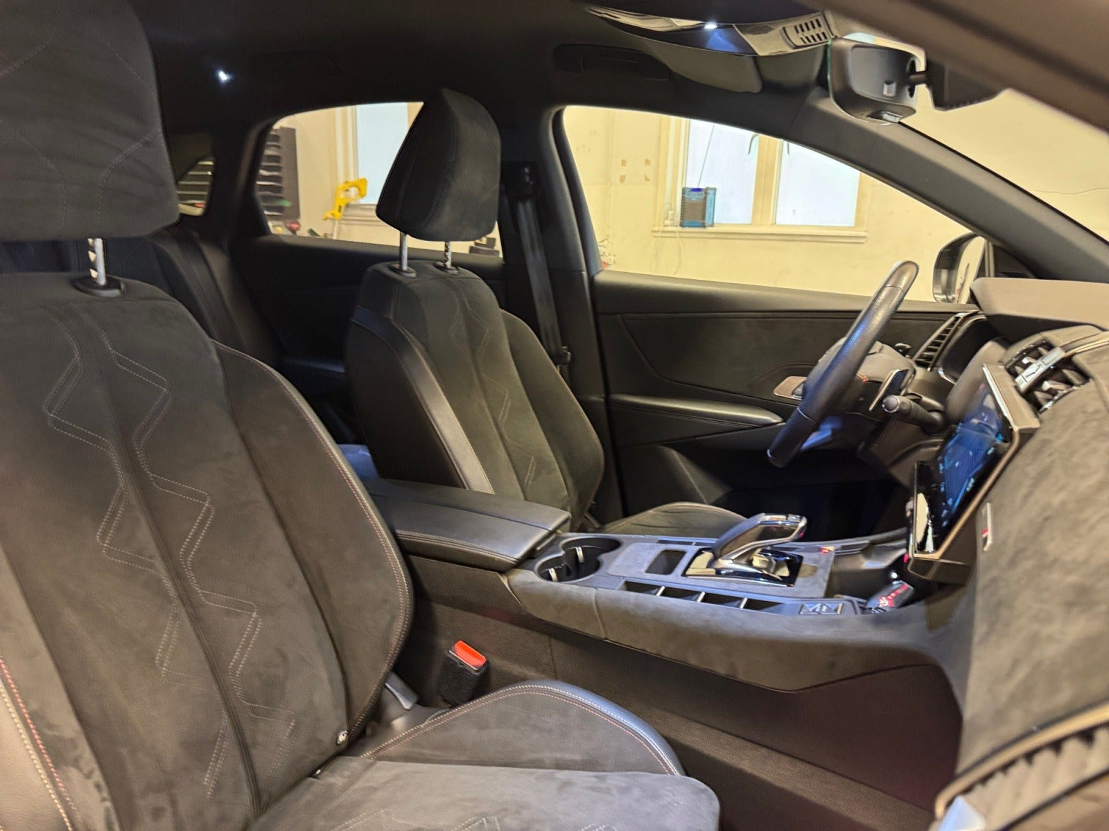 Sort DS DS 7 CrossBack fra 2021