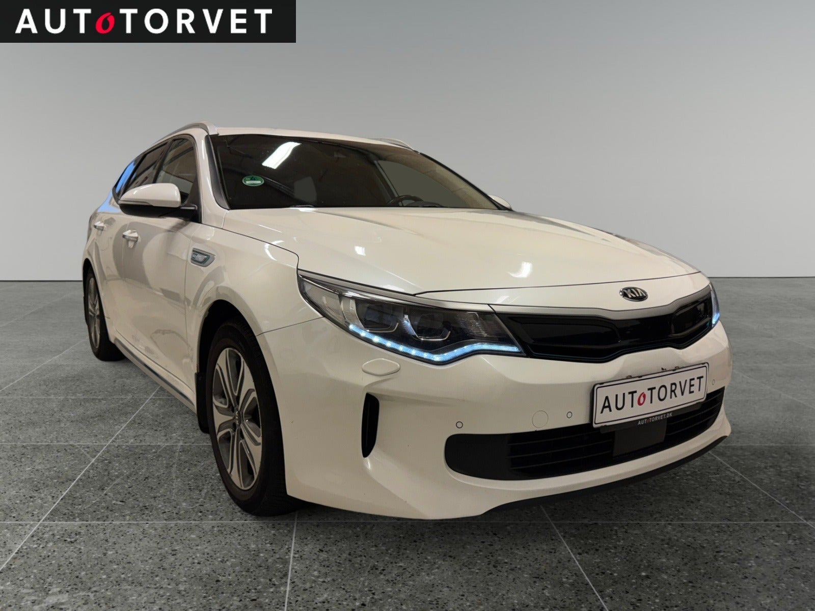 Hvid Kia Optima fra 2017