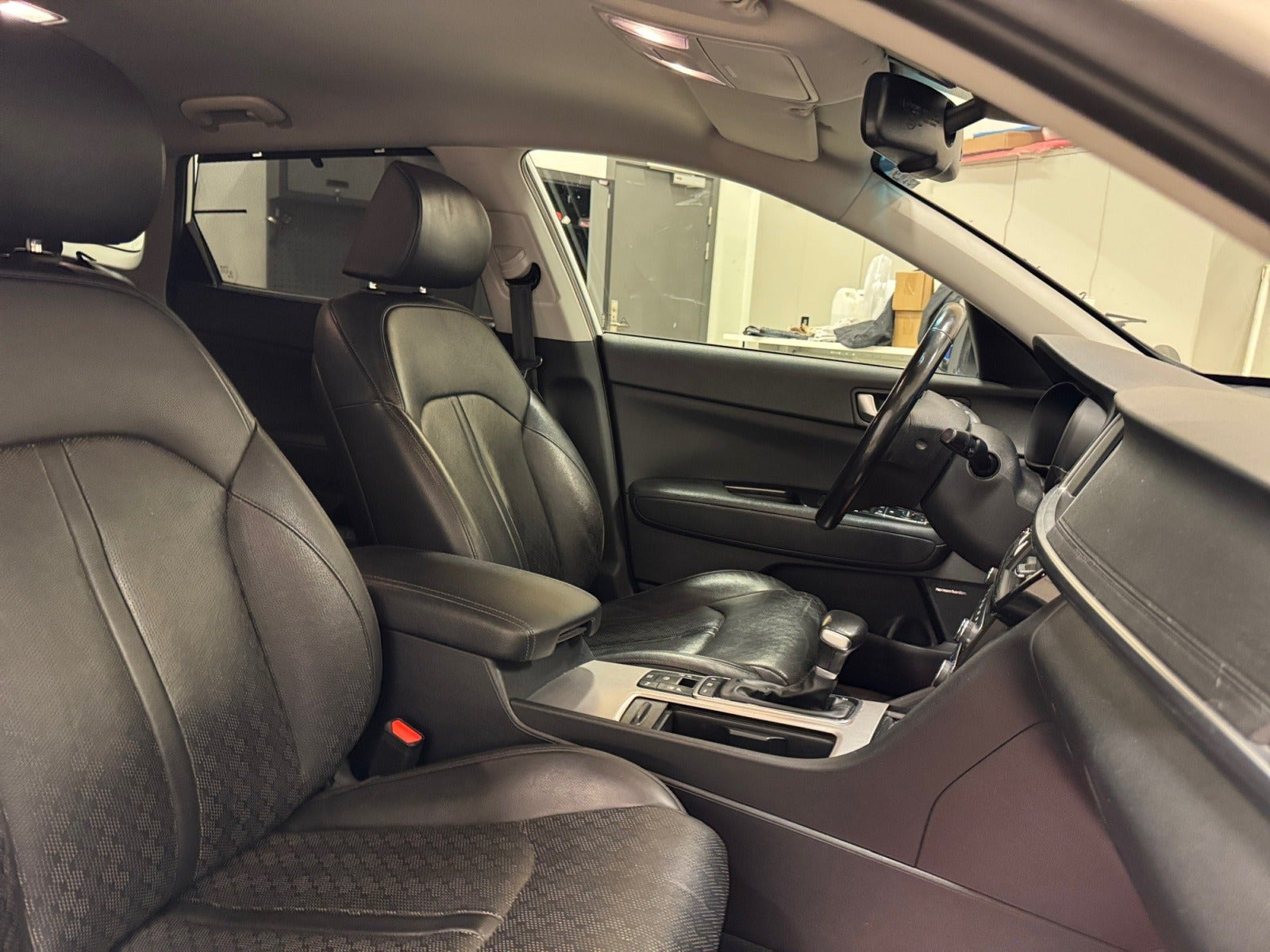 Hvid Kia Optima fra 2017