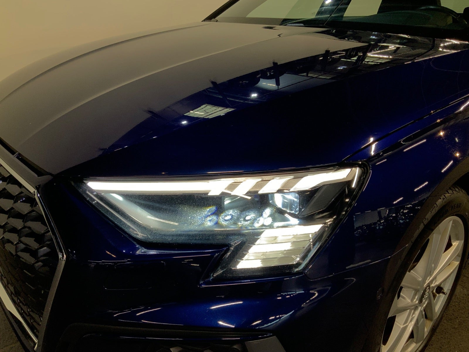 Blå Audi A3 fra 2021