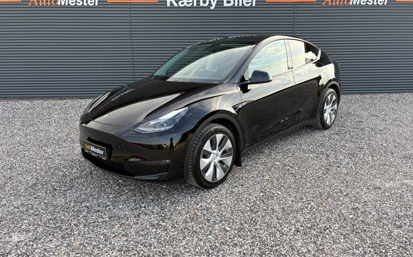 Tesla Model Y Long Range AWD