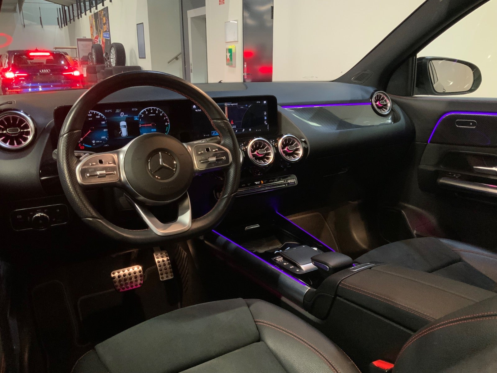 Sort Mercedes GLA250 e fra 2022