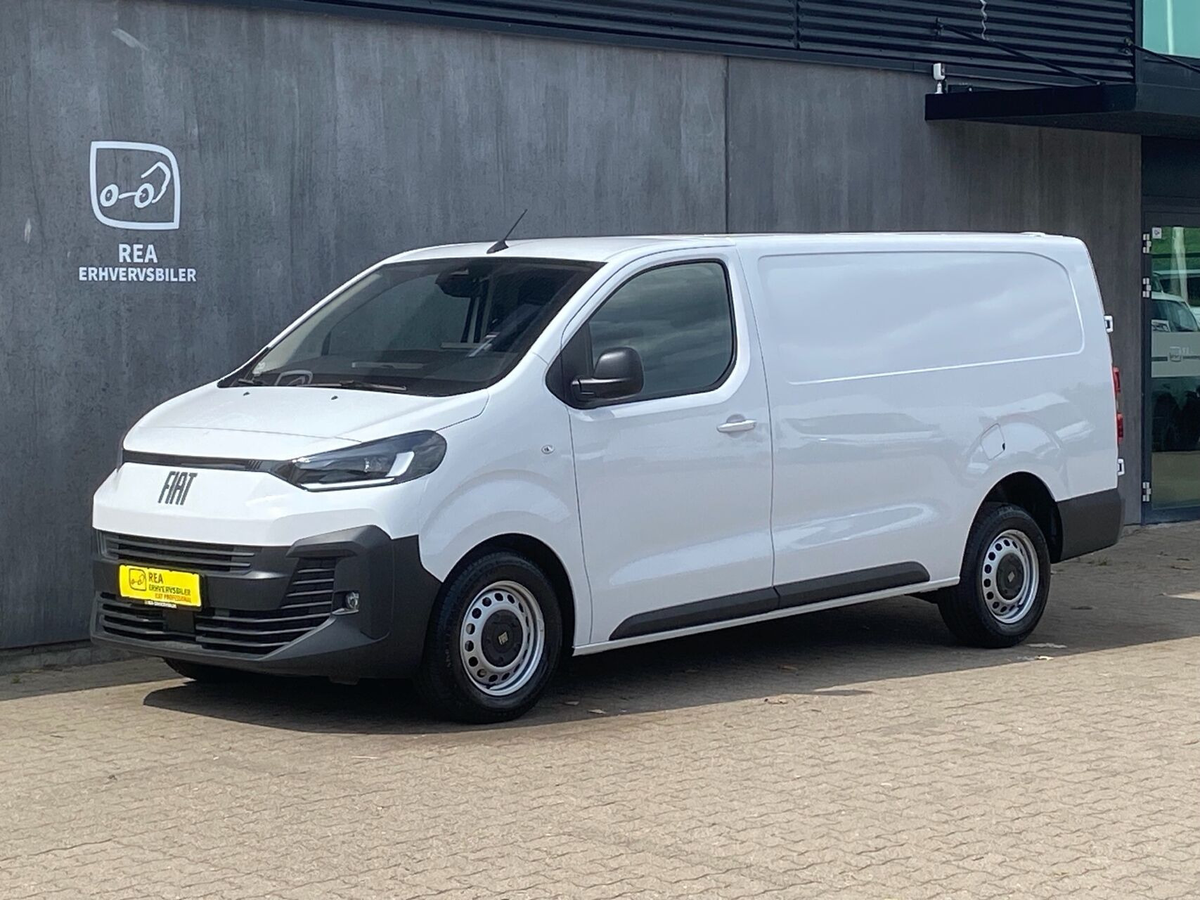 Fiat Scudo 2,2 L3 BlueHDI Pro 180HK Van 8g Aut.