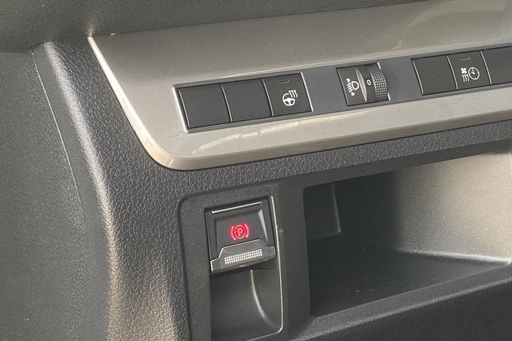 Hvid Fiat Scudo fra 2026