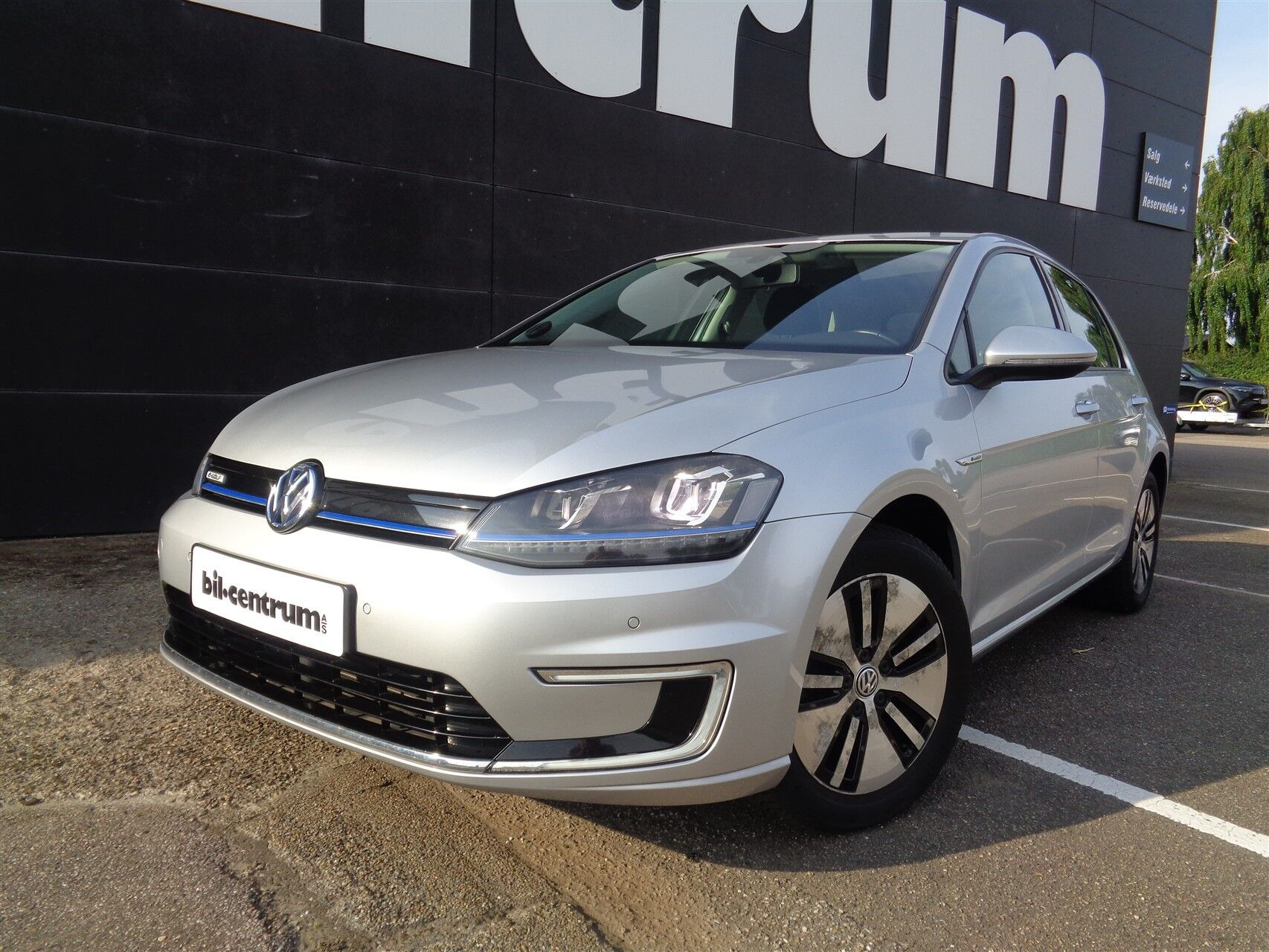 VW Golf EL 116HK 5d Aut.