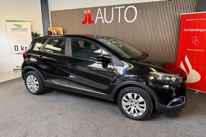Sort Renault Captur fra 2015