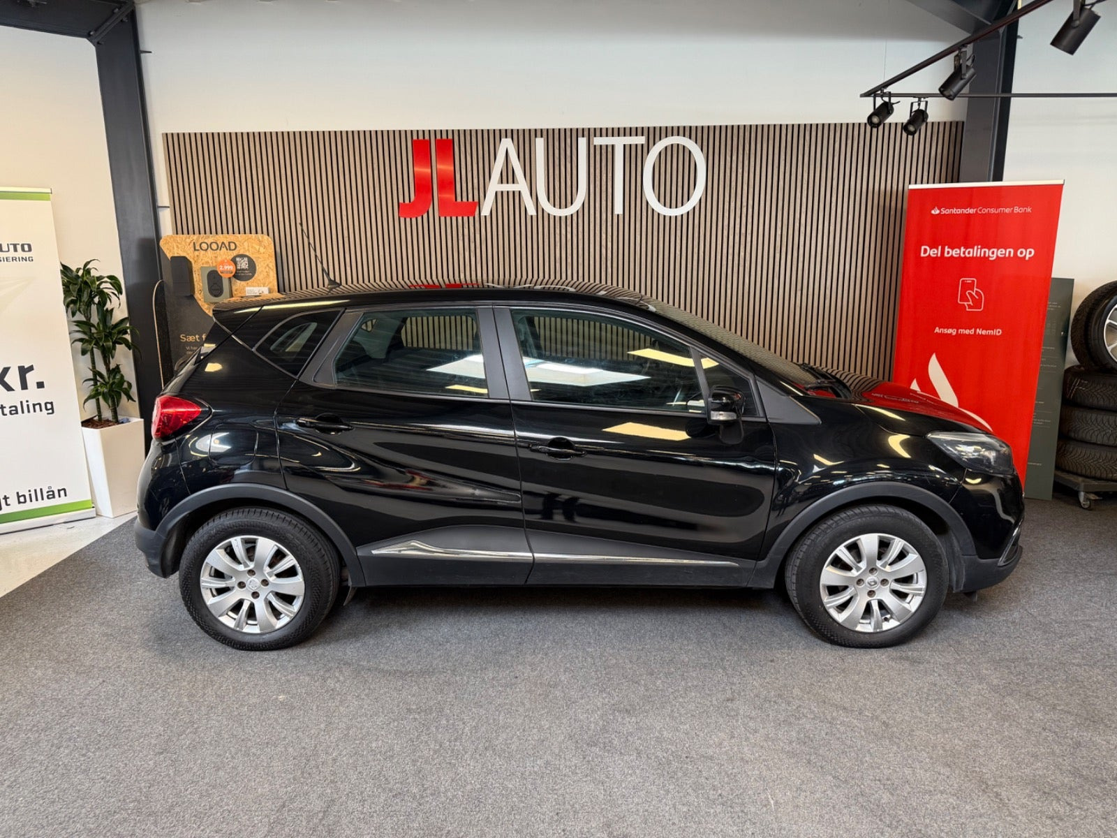 Sort Renault Captur fra 2015