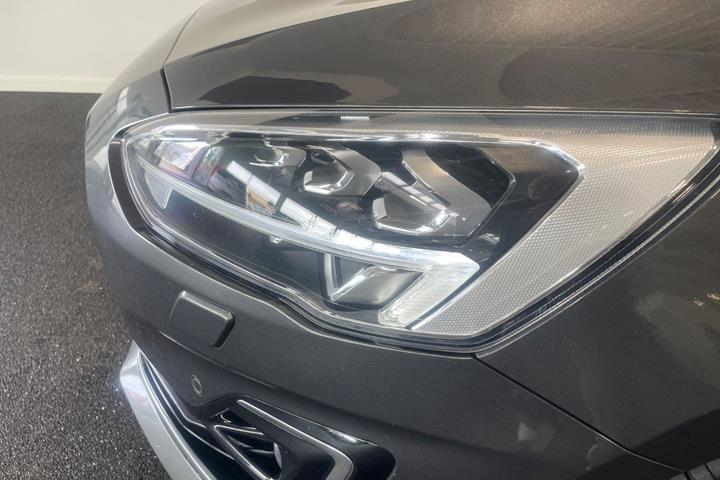 Grå Ford Focus fra 2019