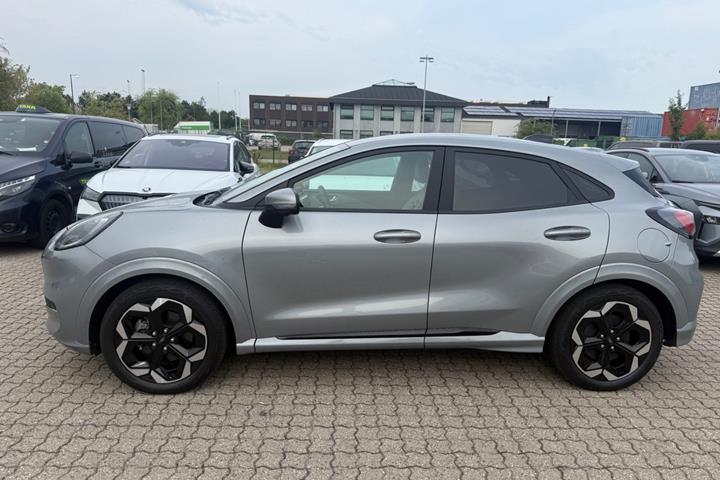 Sølv Ford Puma fra 2025