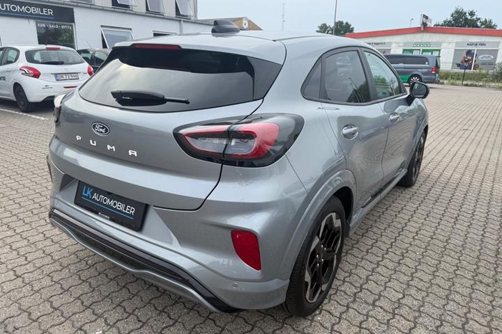 Sølv Ford Puma fra 2025
