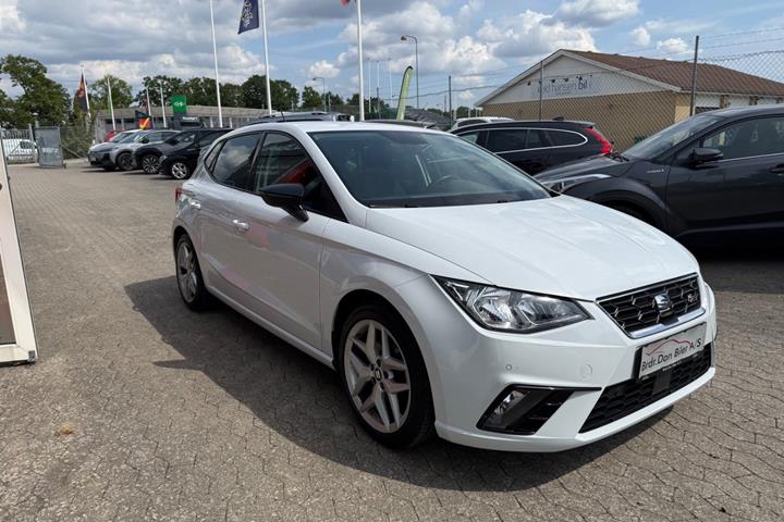 Hvid Seat Ibiza fra 2019