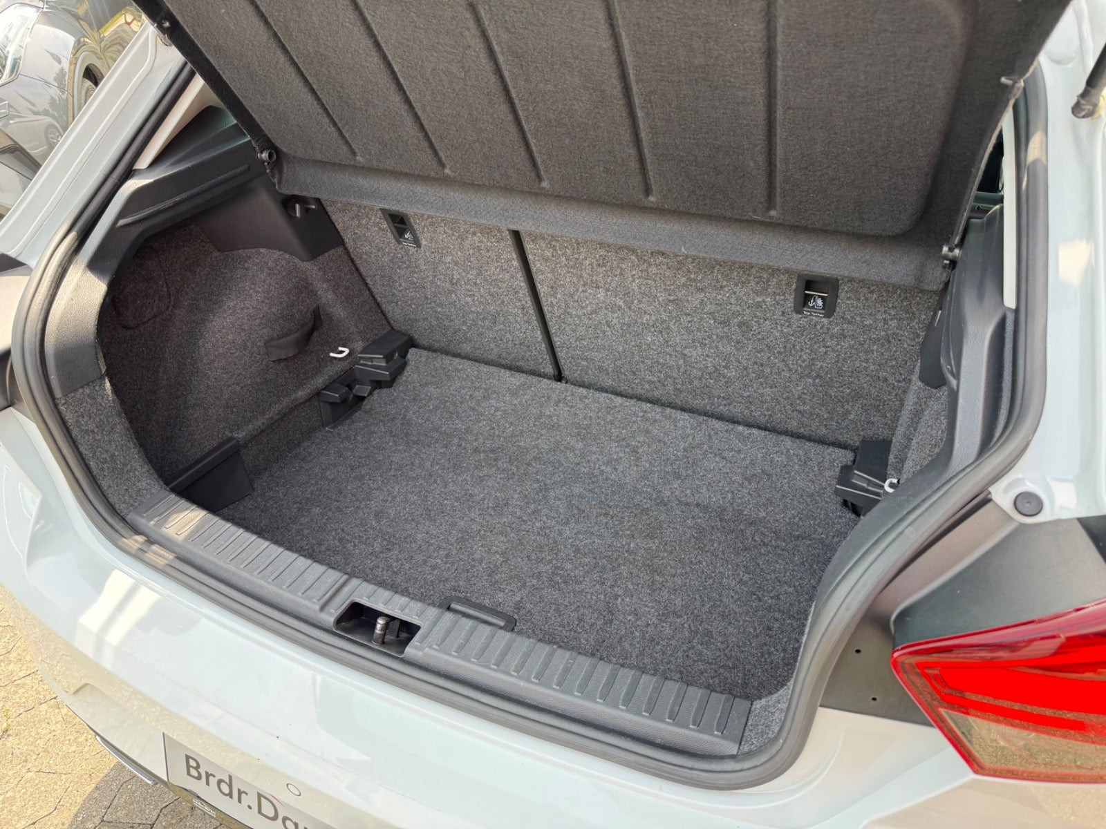 Hvid Seat Ibiza fra 2019