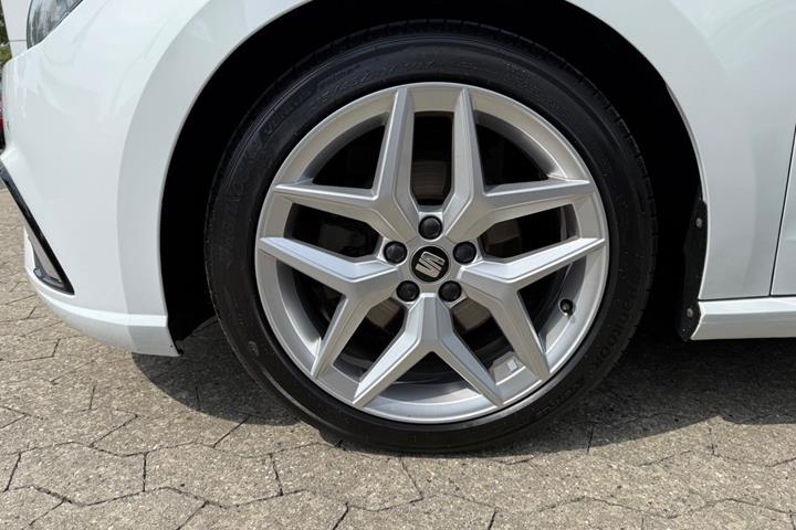 Hvid Seat Ibiza fra 2019