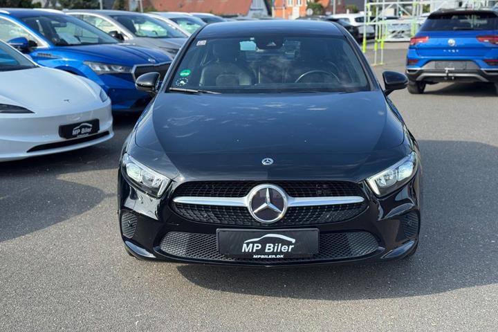 Sort Mercedes A250 e fra 2021