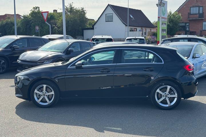 Sort Mercedes A250 e fra 2021