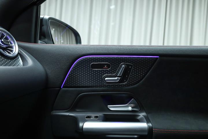 Sort Mercedes EQA250+ fra 2026