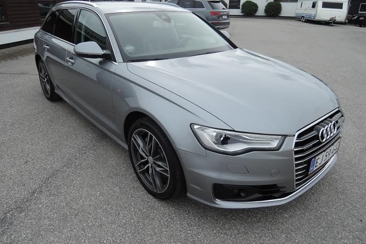 Sølv Audi A6 fra 2015